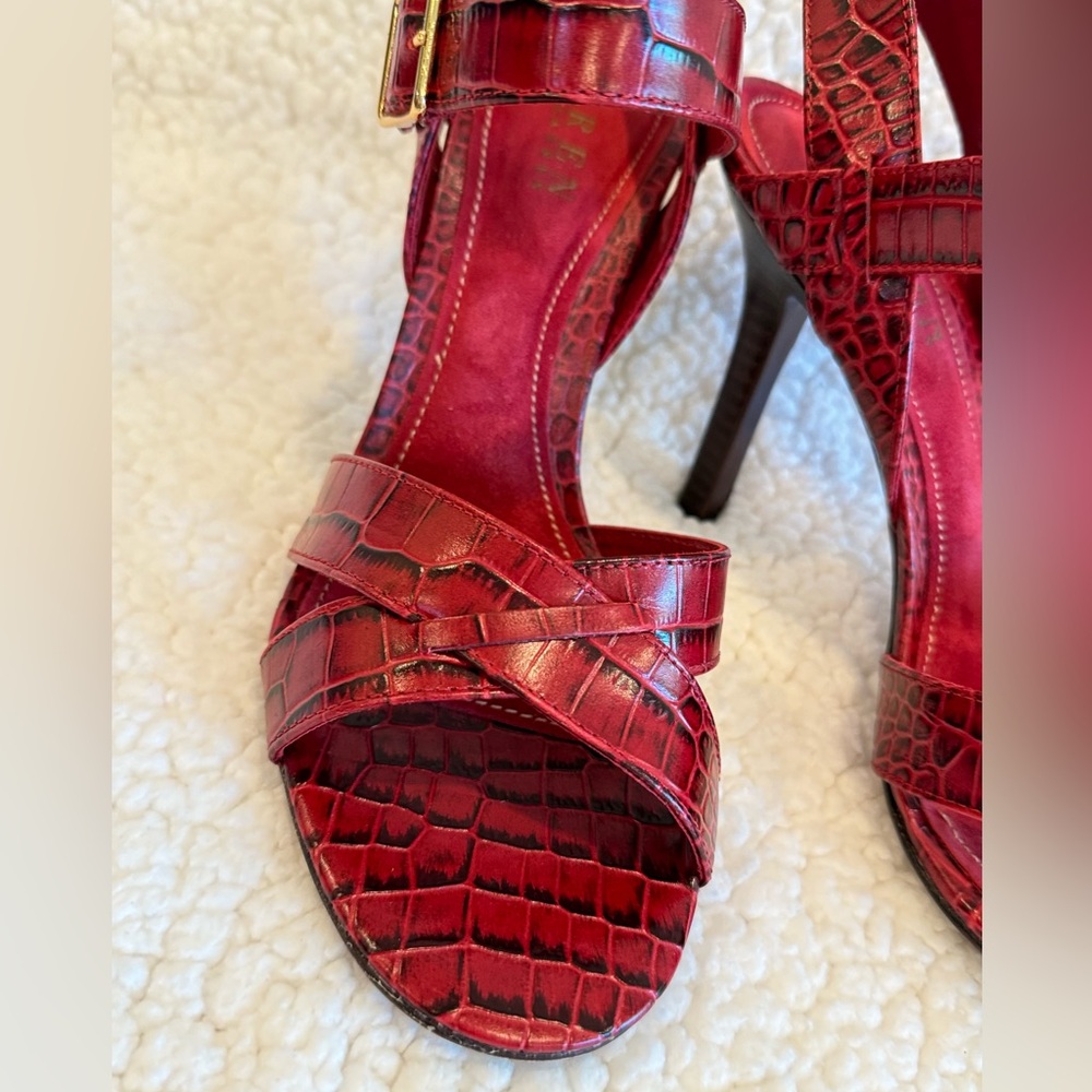 NEW Ralph Lauren - Lauren alligator embossed open toe Sandals - Picture 4 of 13